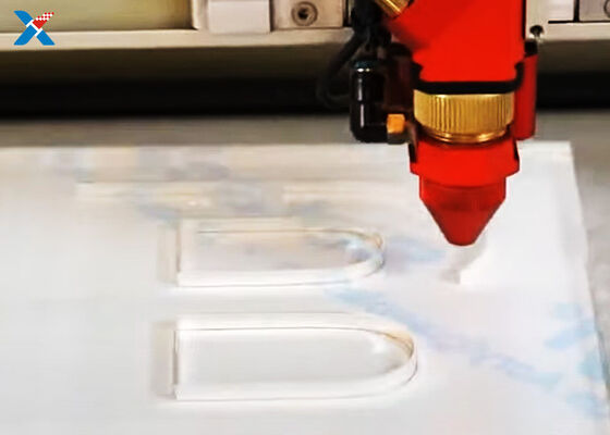 購入 明らかに2mmの注文の切口アクリル シートの風防ガラスミラーの壁の装飾 online manufacture